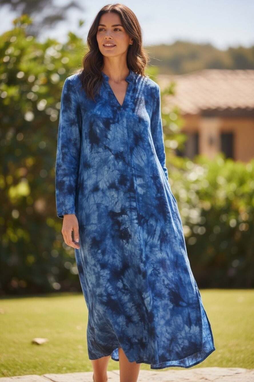 Zennilo Women's Plus Size Blue Tie Dye V-Neck Long Sleeve Midi Swing Dress